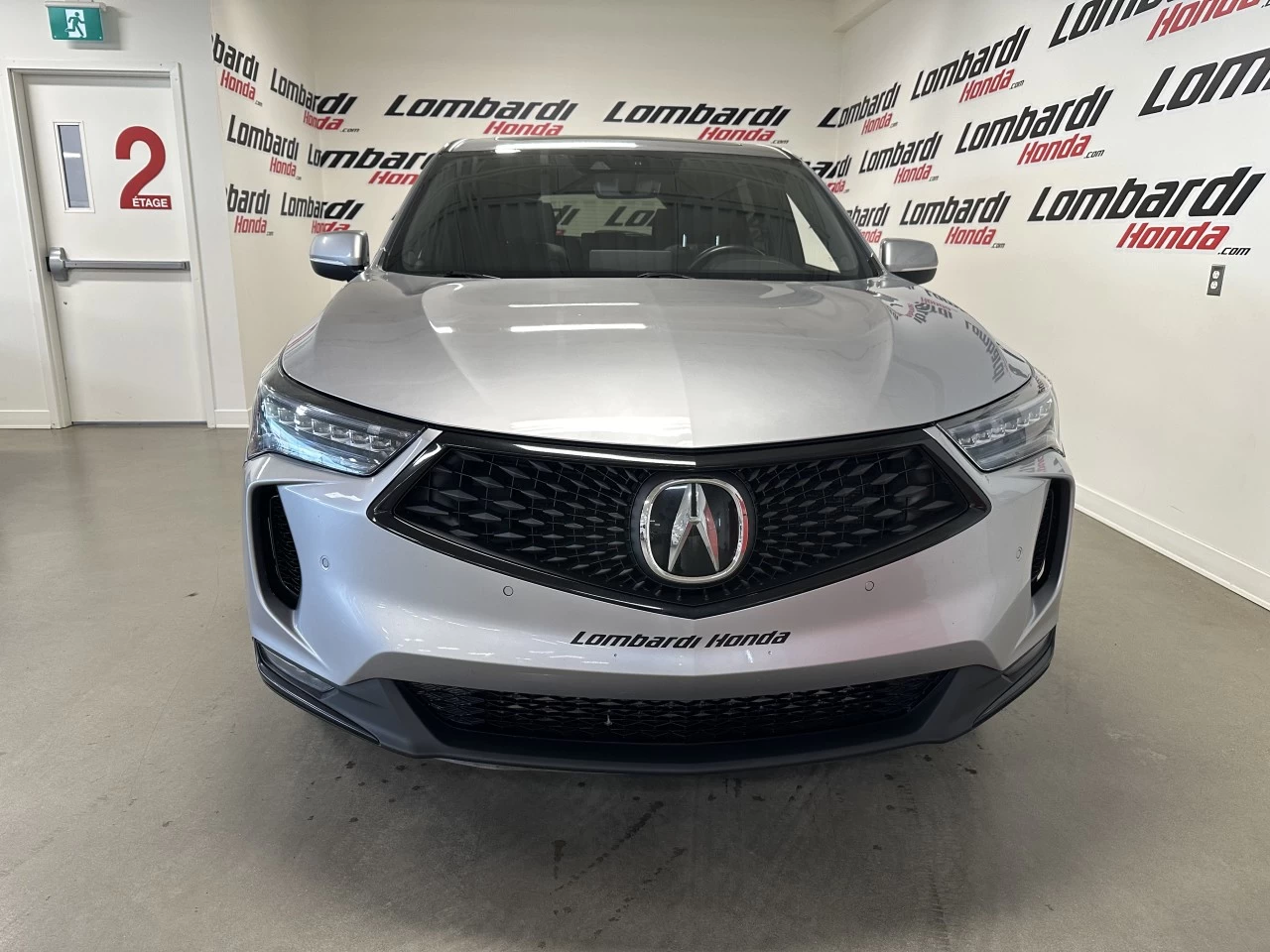 2022 Acura RDX
                                                    A-Spec Image principale