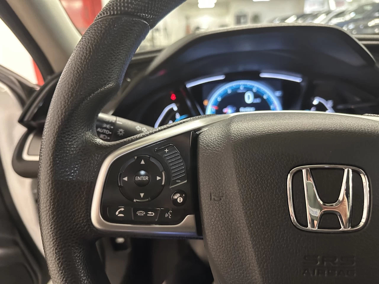 2017 Honda Civic
                                                    LX Image principale