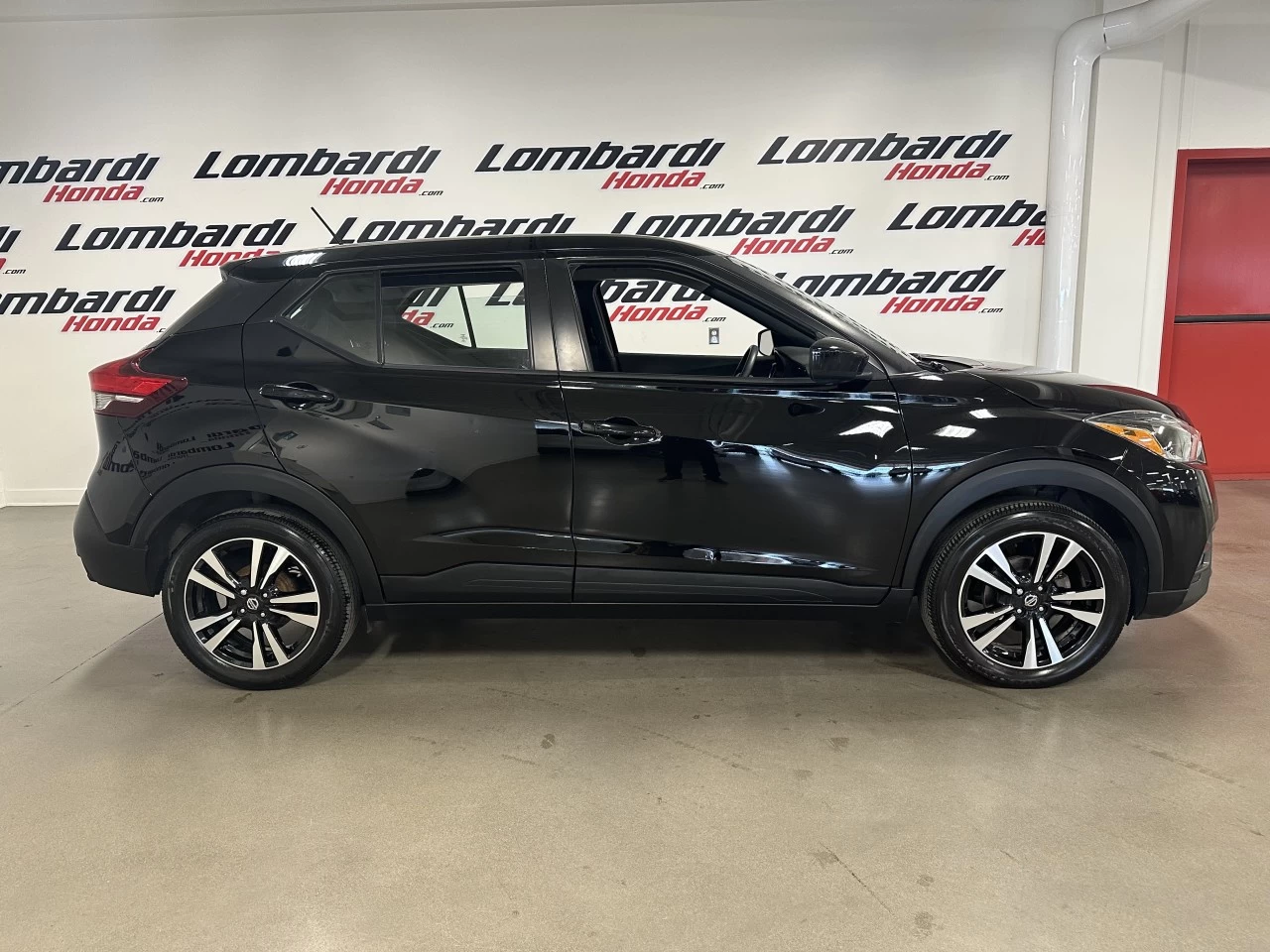 2020 Nissan Kicks
                                                    SV Image principale