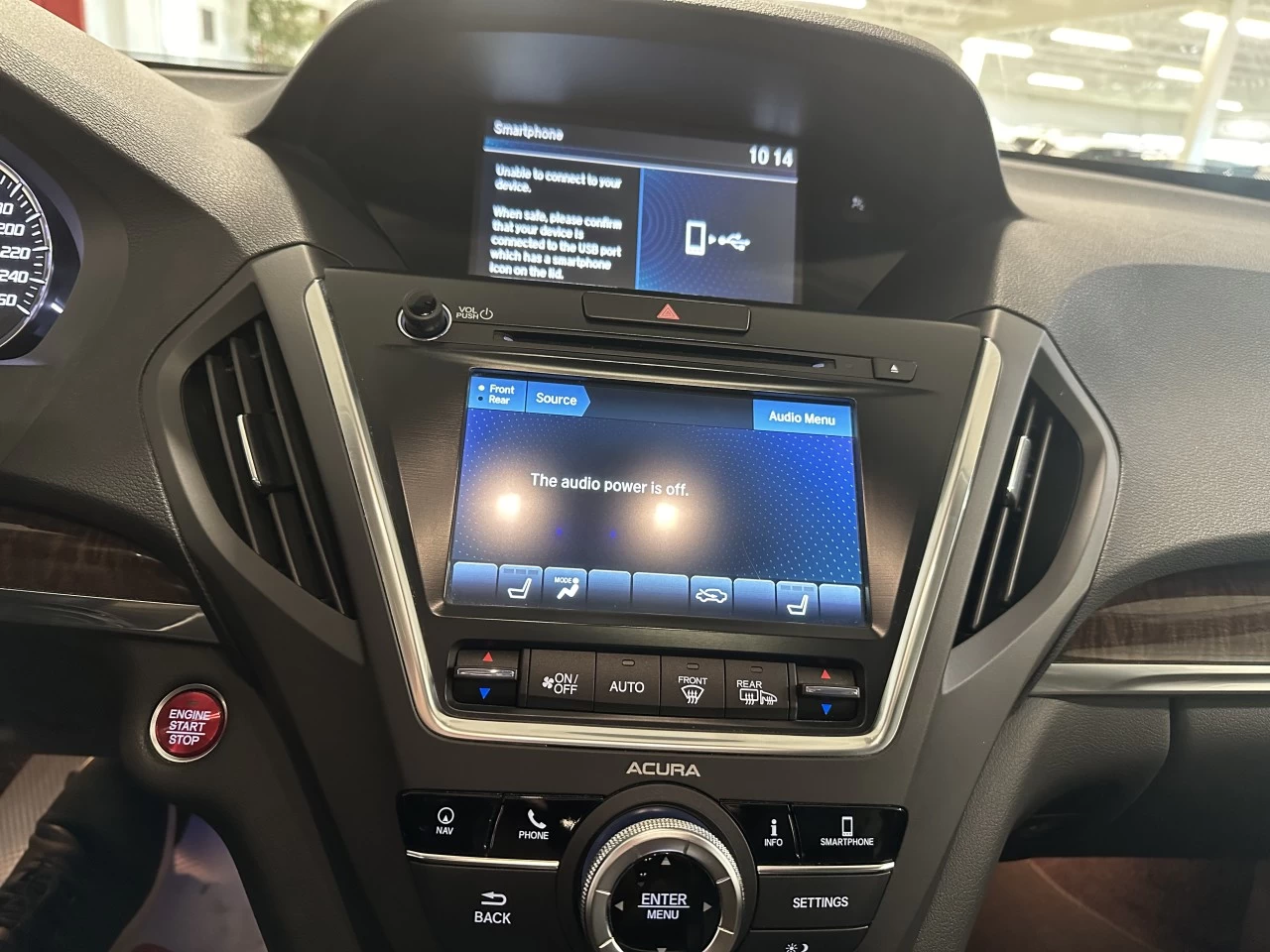 2018 Acura MDX
                                                    Tech Image principale