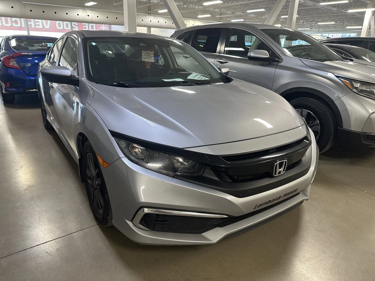 2019 Honda Civic Berline LX https://www.lombardihonda.com/resize/b990ff35b810a3abc0cc817b2ca24889-1