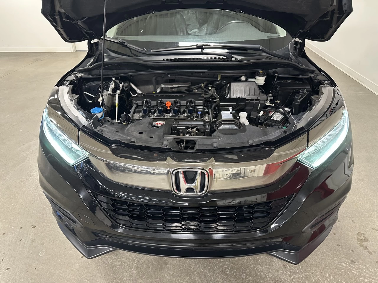 2021 Honda HR-V
                                                    Touring Image principale