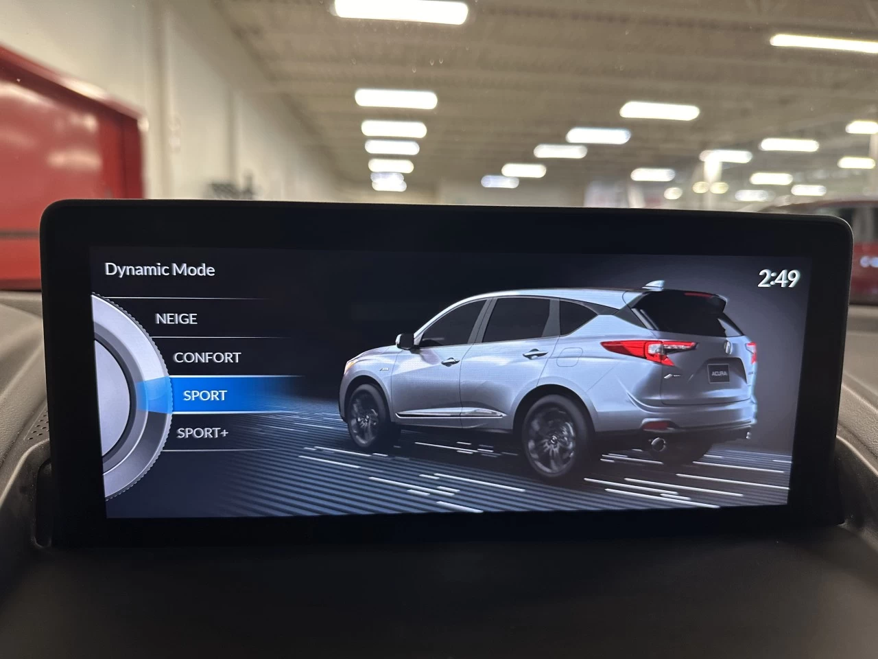 2019 Acura RDX
                                                    AWD Main Image