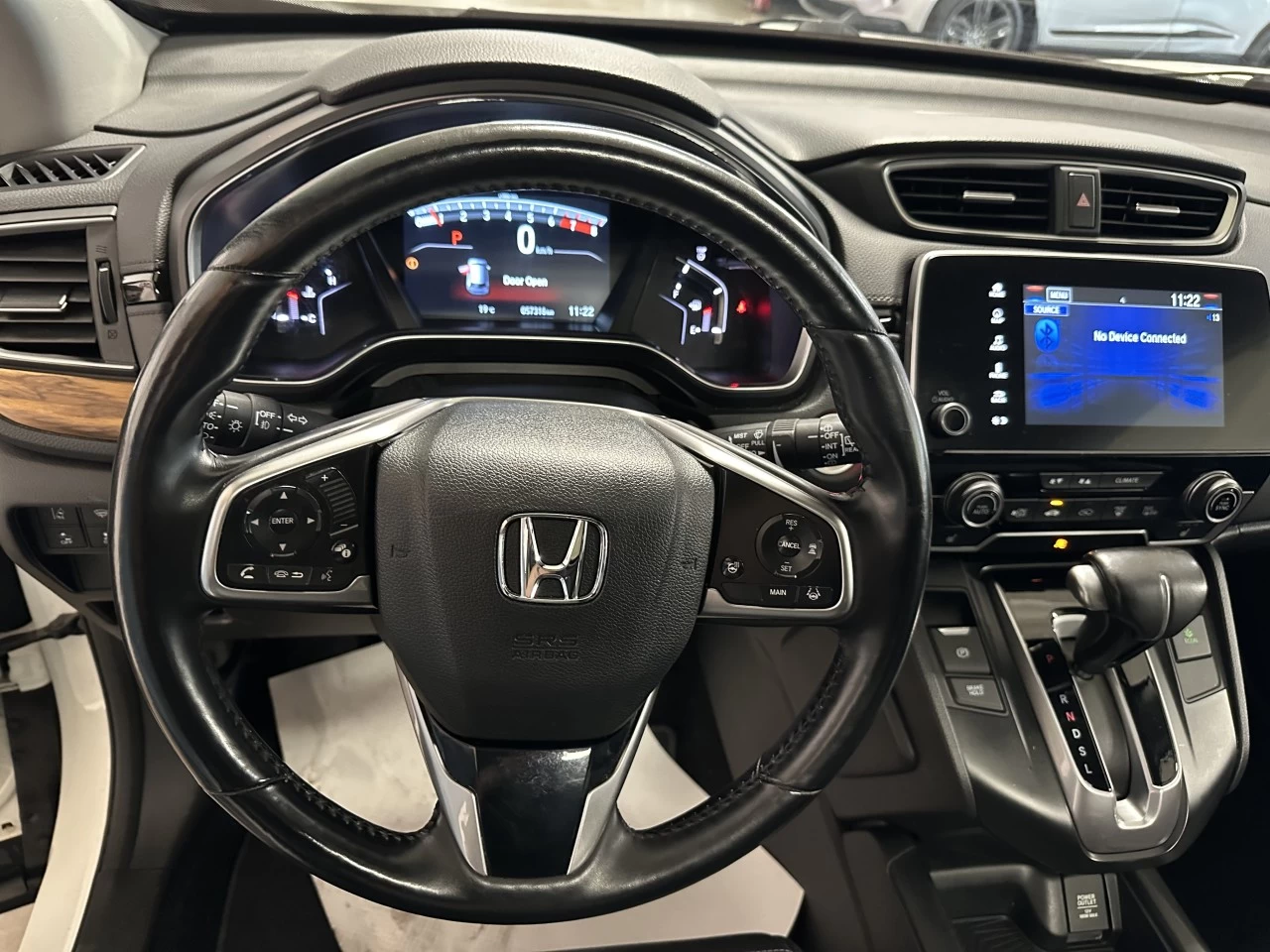 2018 Honda CR-V
                                                    Touring Main Image