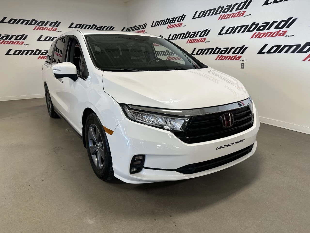 2022 Honda Odyssey
                                                    EX Main Image