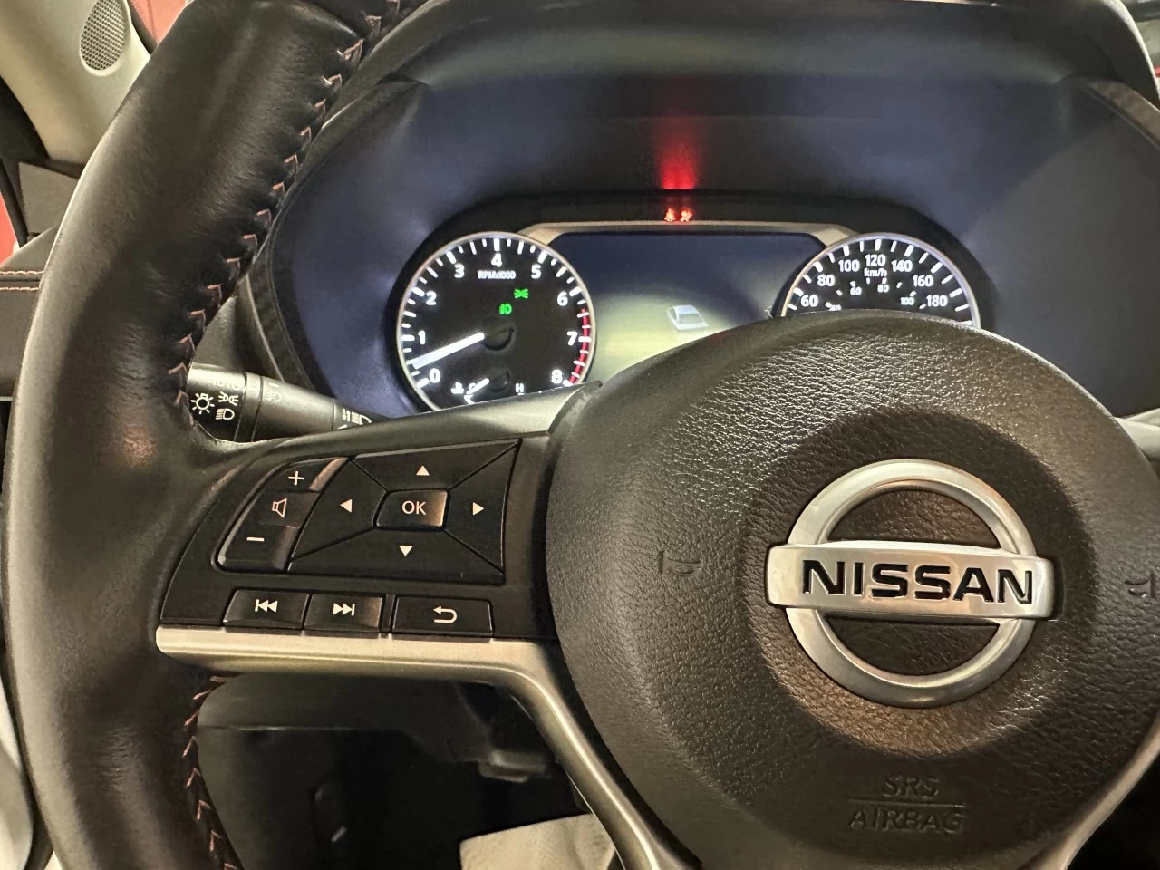 2022 Nissan Sentra
                                                    SR Main Image