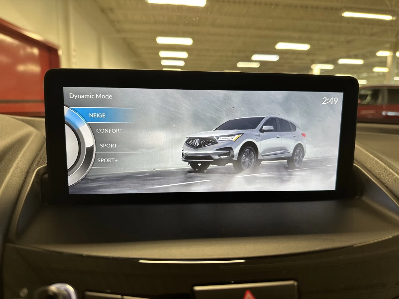 2019 Acura RDX
                                                    AWD Main Image