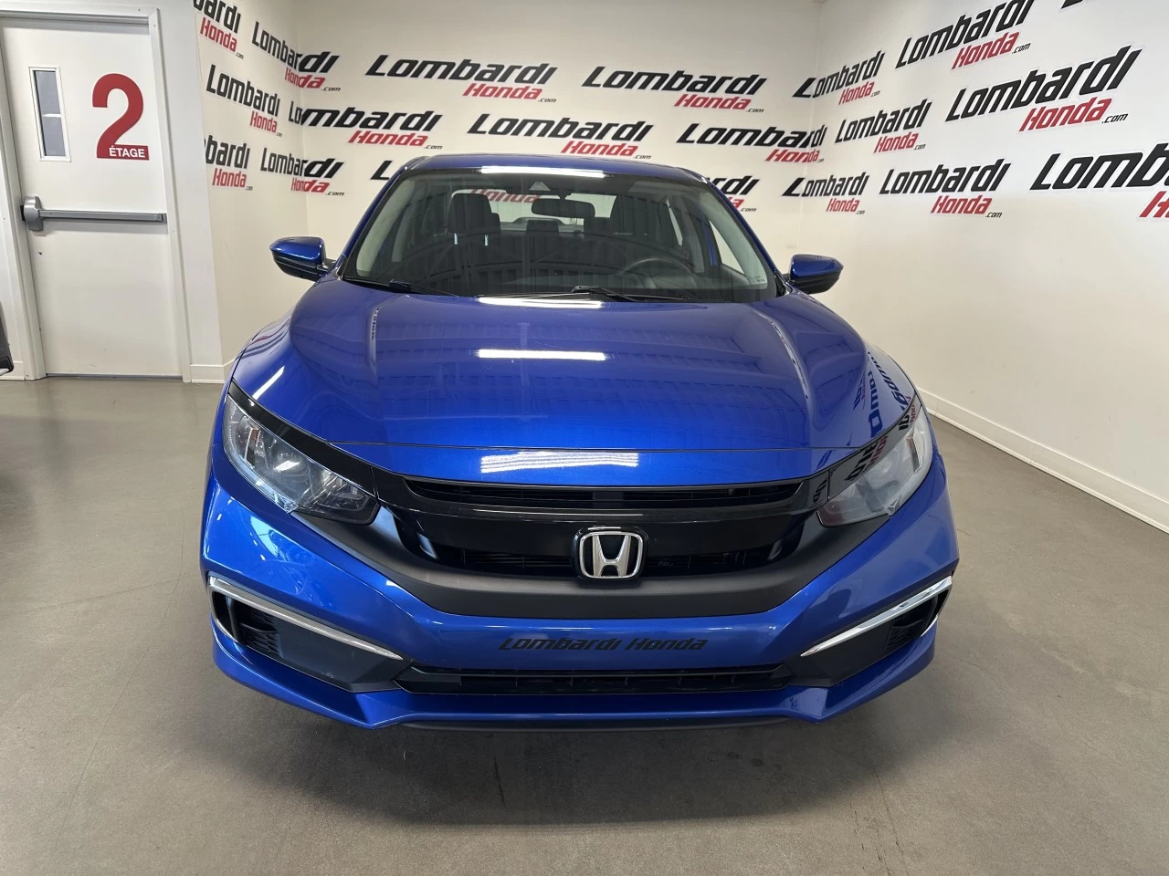 2019 Honda Civic
                                                    LX Image principale