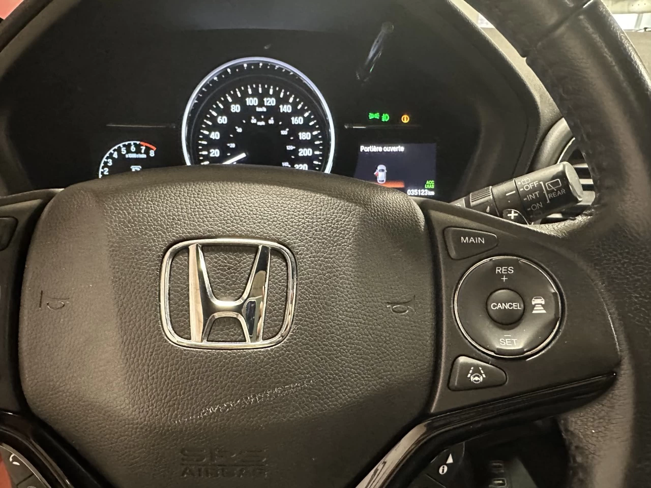 2021 Honda HR-V
                                                    Sport Image principale