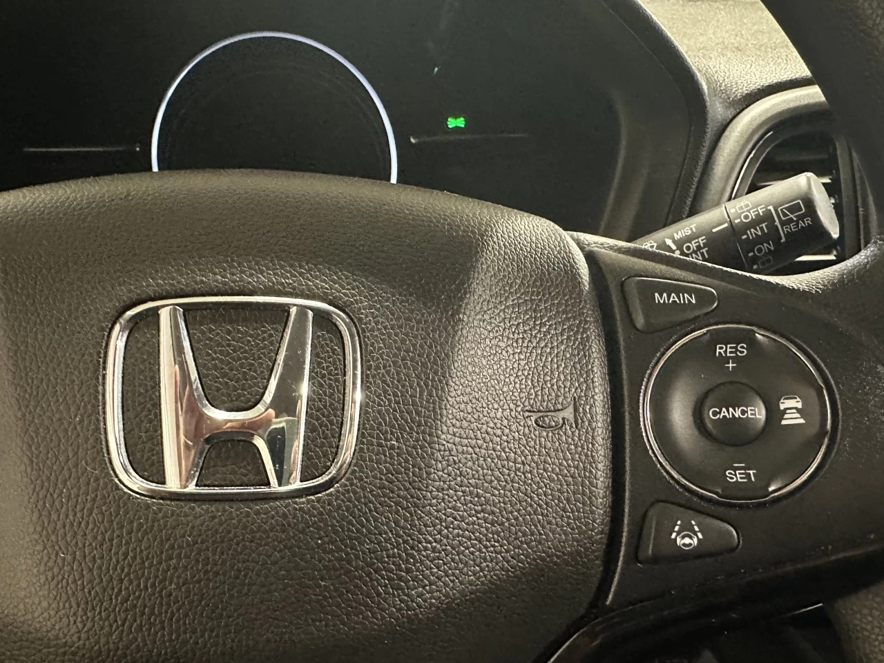 2022 Honda HR-V LX https://www.lombardihonda.com/resize/b990ff35b810a3abc0cc817b2ca24889-1