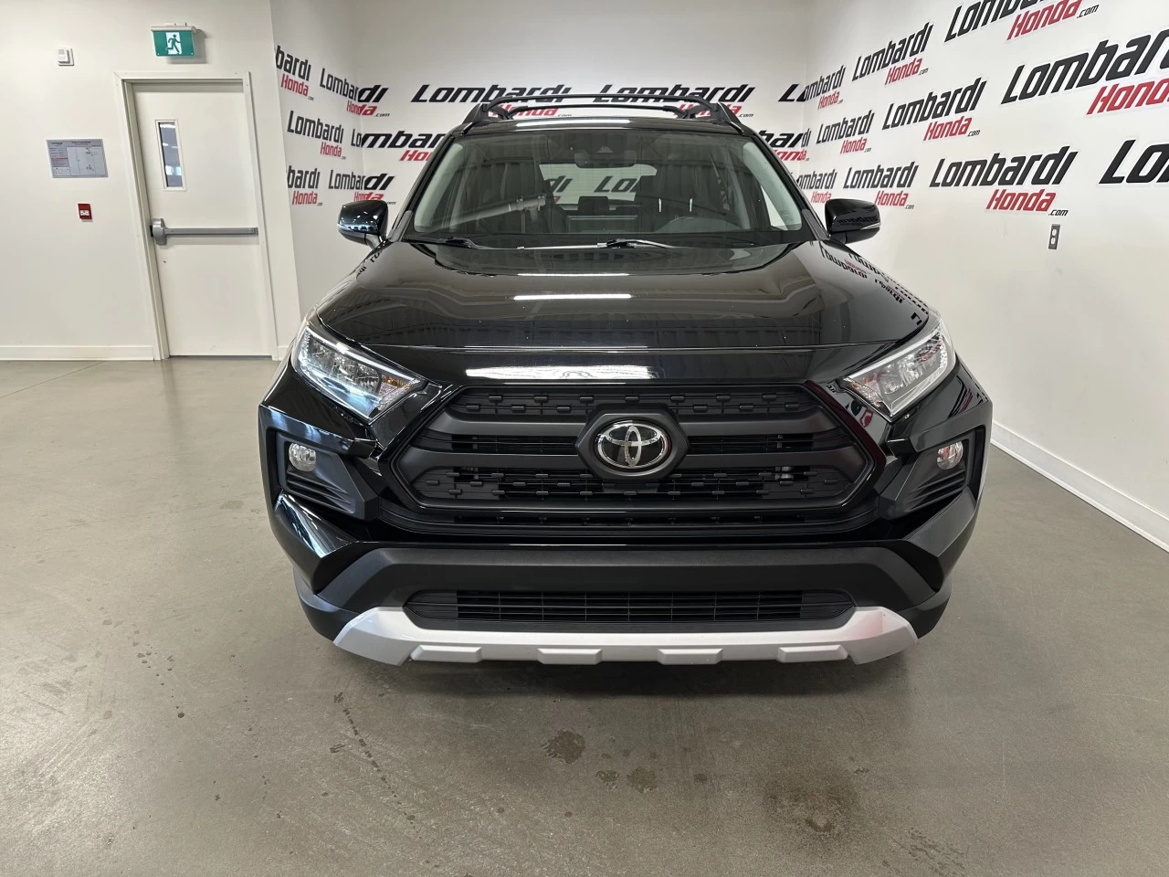 2019 Toyota RAV4
                                                    Trail Image principale