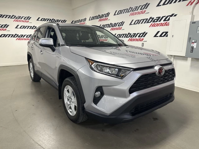 Toyota RAV4 XLE 2021