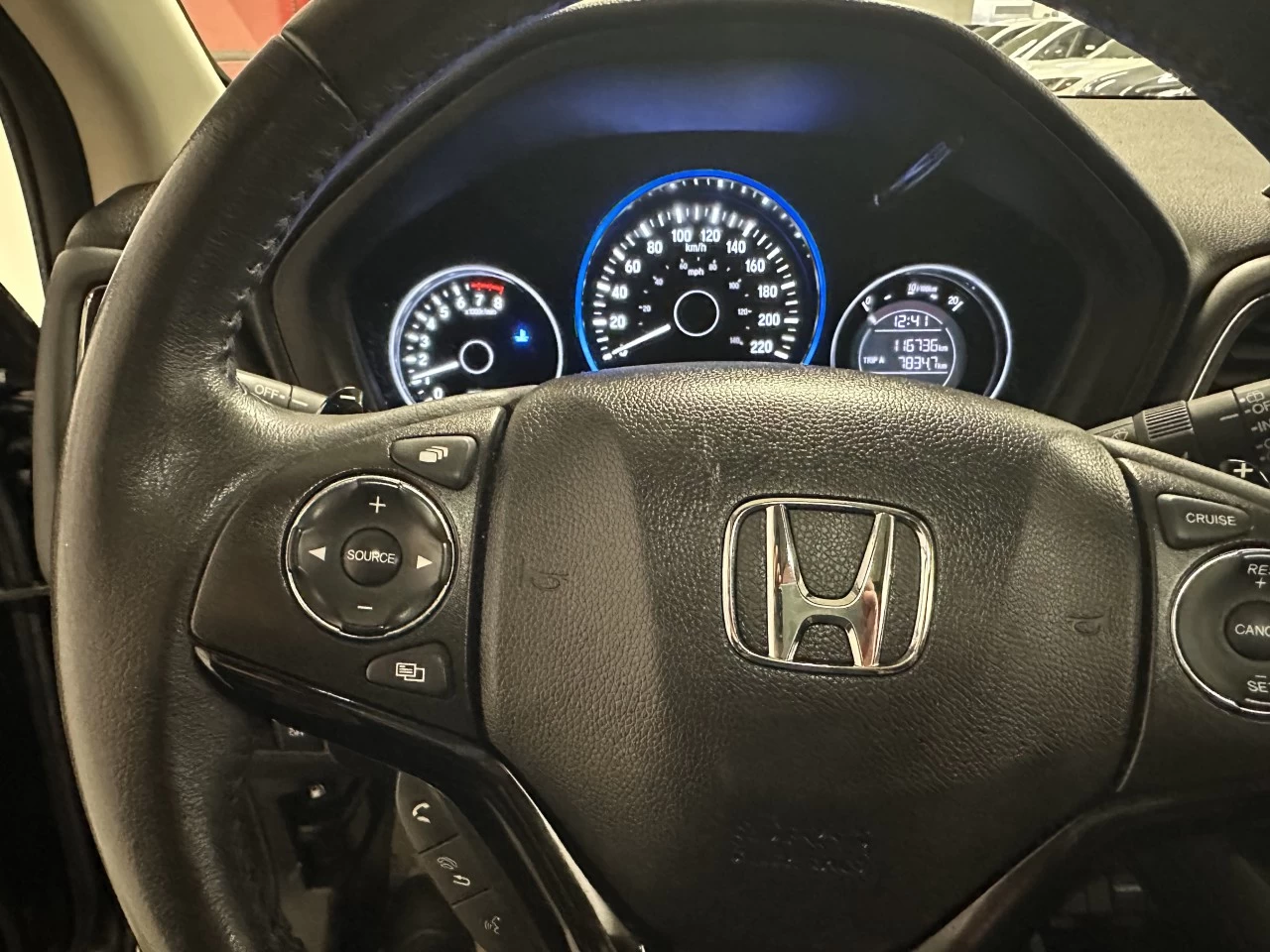 2018 Honda HR-V
                                                    EX-L Image principale