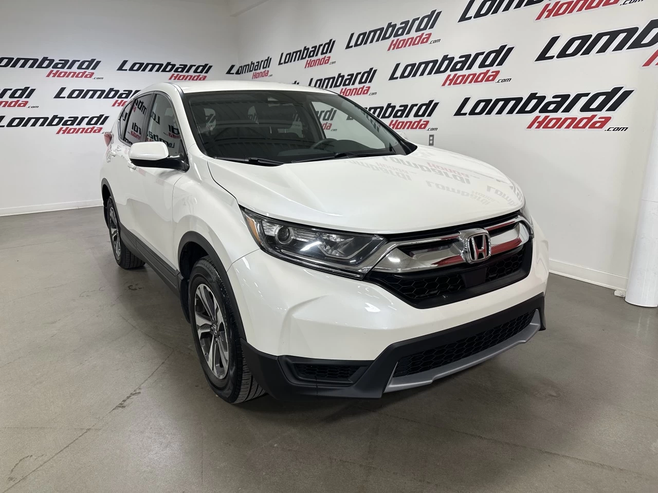 2018 Honda CR-V
                                                    LX Image principale