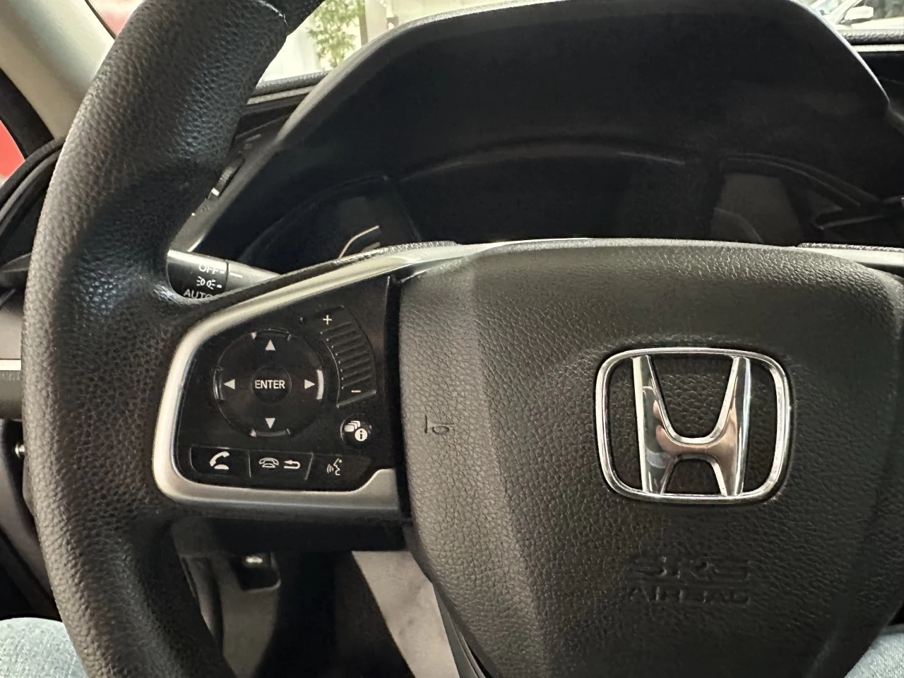 2018 Honda Civic
                                                    LX Main Image