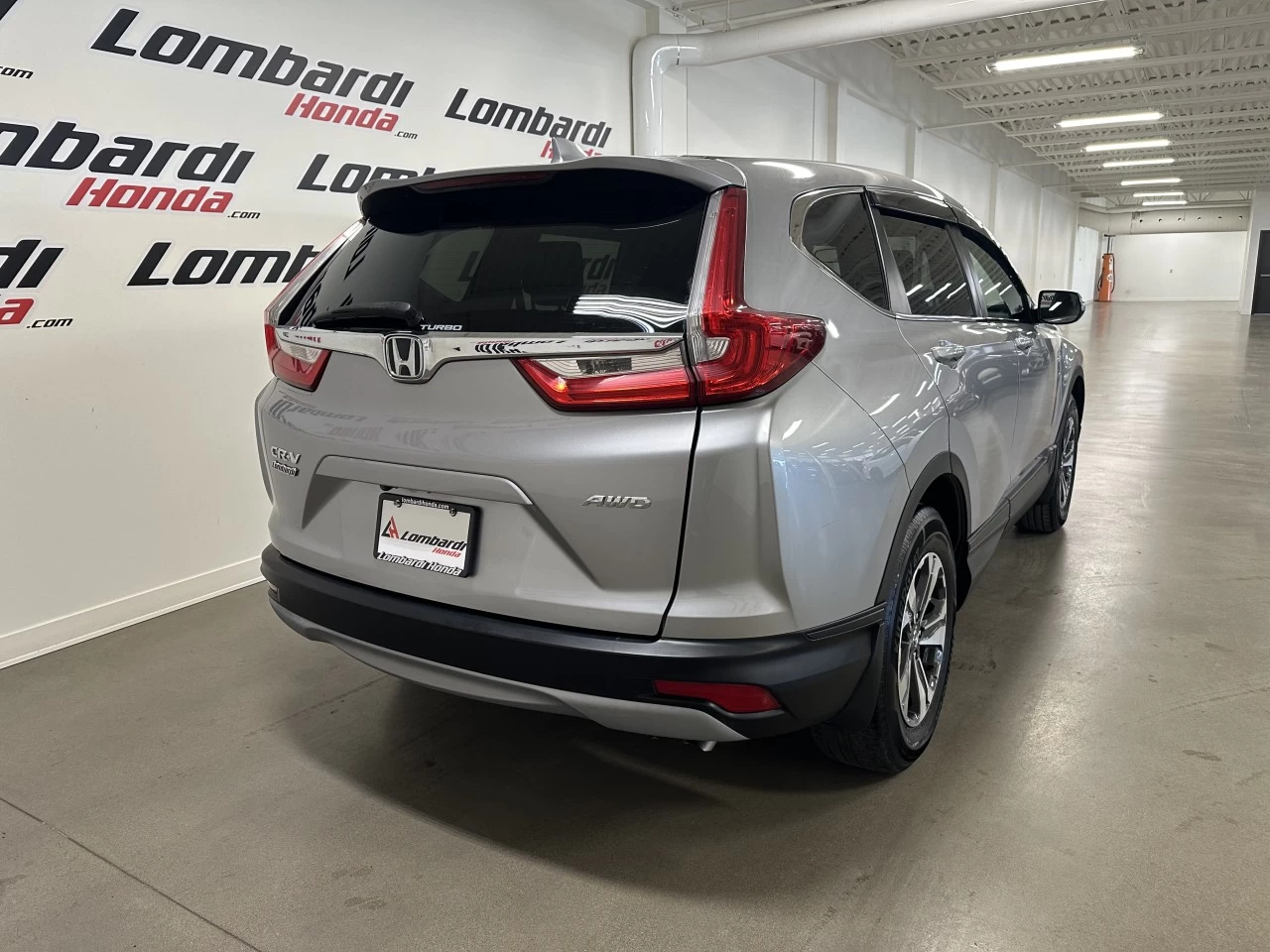 2018 Honda CR-V
                                                    LX Image principale