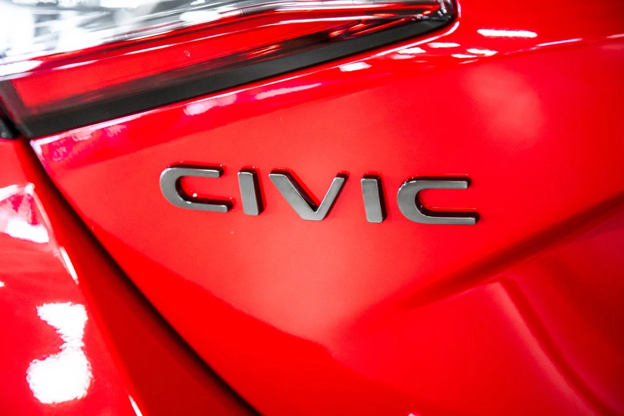 2025 Honda Civic TYPE R https://www.lombardihonda.com/resize/b990ff35b810a3abc0cc817b2ca24889-1