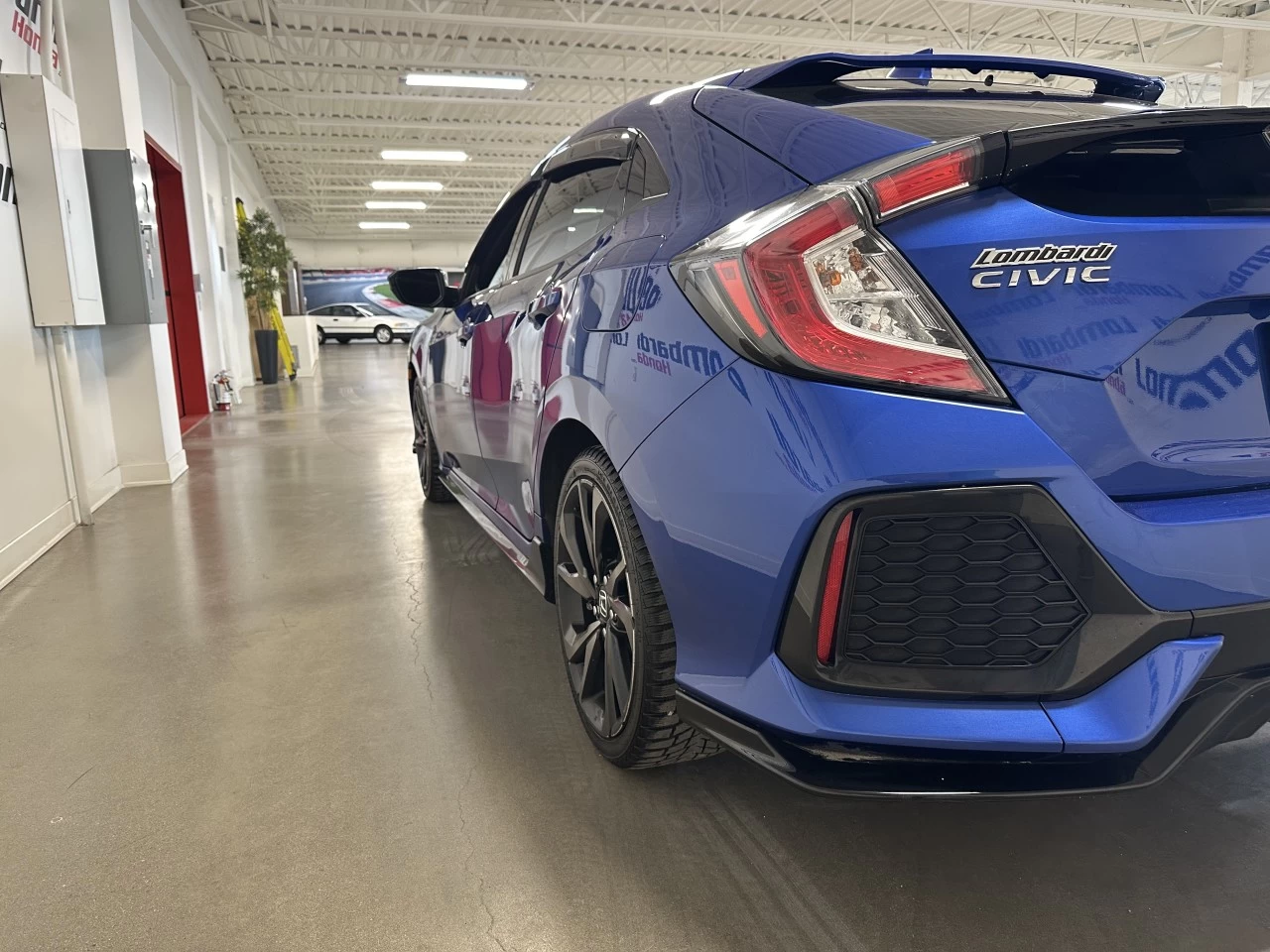 2019 Honda Civic Sport https://www.lombardihonda.com/resize/b990ff35b810a3abc0cc817b2ca24889-1