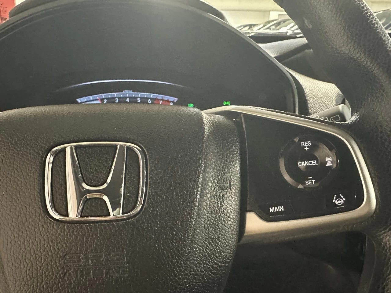 2020 Honda CR-V
                                                    LX Image principale