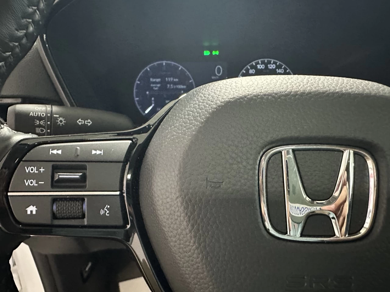 2023 Honda CR-V
                                                    EX-L Main Image