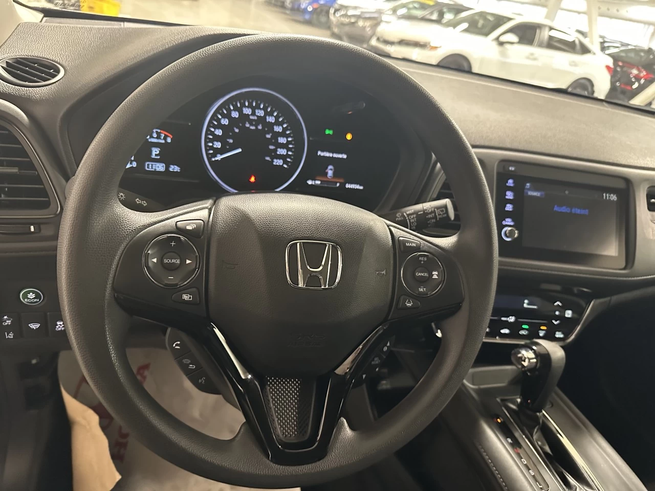 2021 Honda HR-V
                                                    LX Image principale