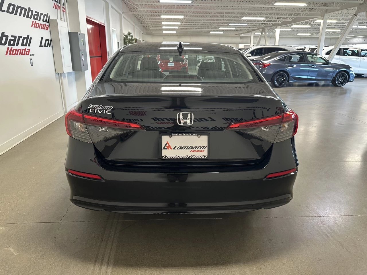 2023 Honda Civic EX https://www.lombardihonda.com/resize/b990ff35b810a3abc0cc817b2ca24889-1