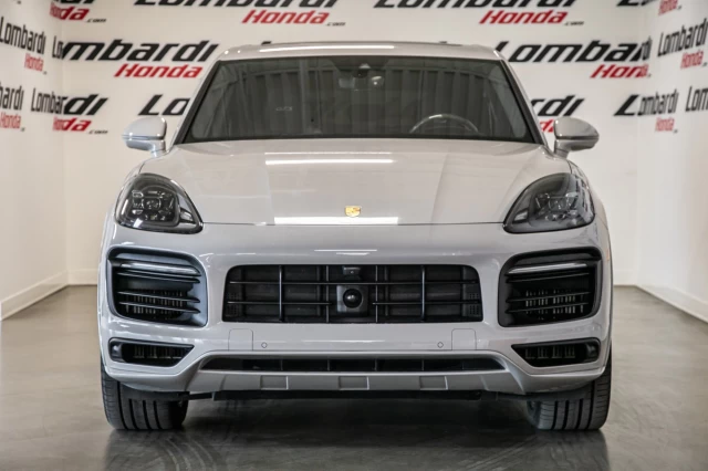 Porsche Cayenne GTS 2021