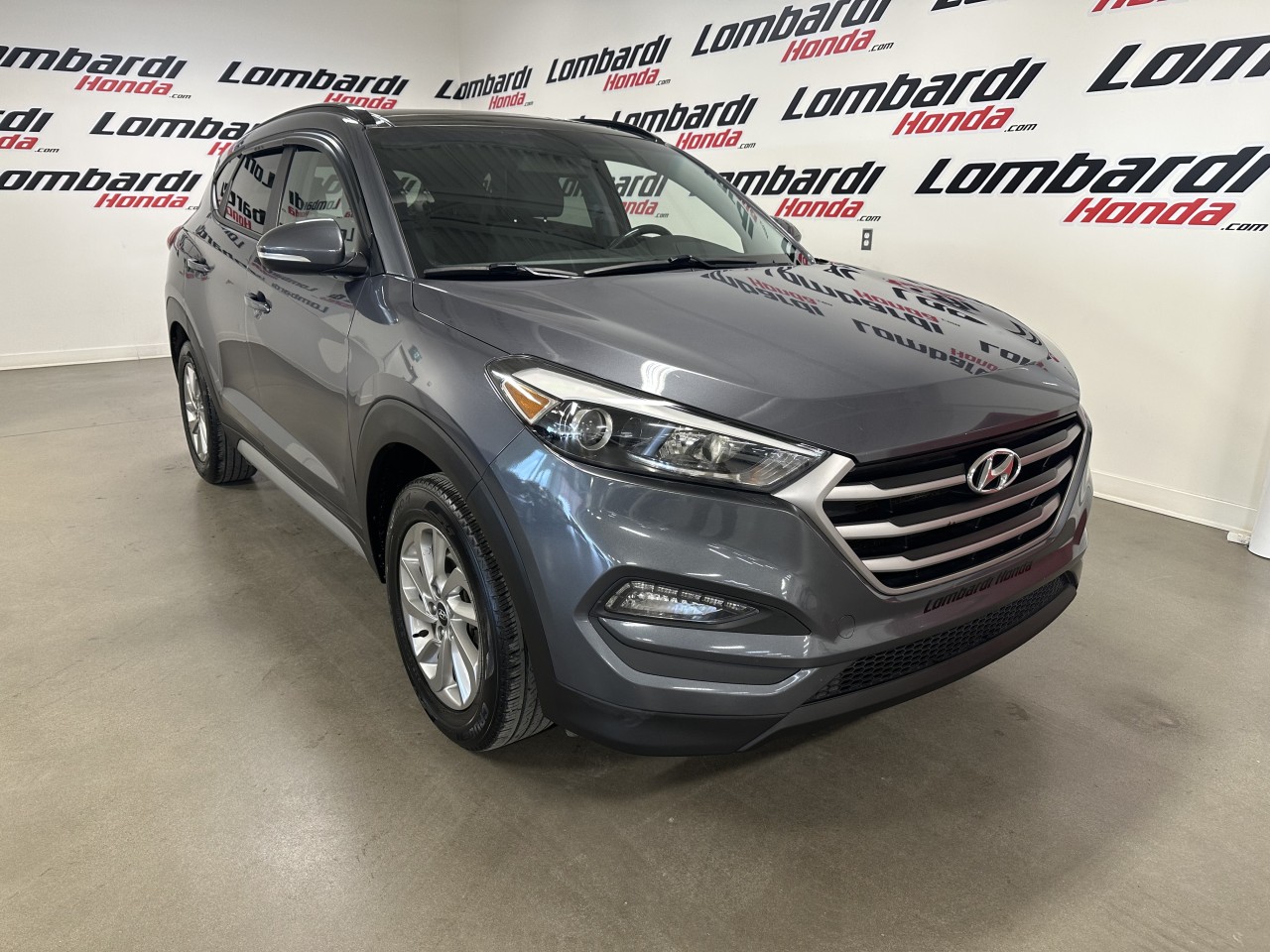 Hyundai 2018 Tucson SE